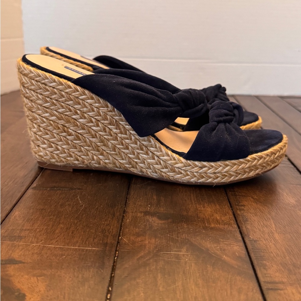 Stuart Weitzman Sarina Black Suede Espadrille Sandals Wedge Sz Women’s 10 - Picture 2 of 11